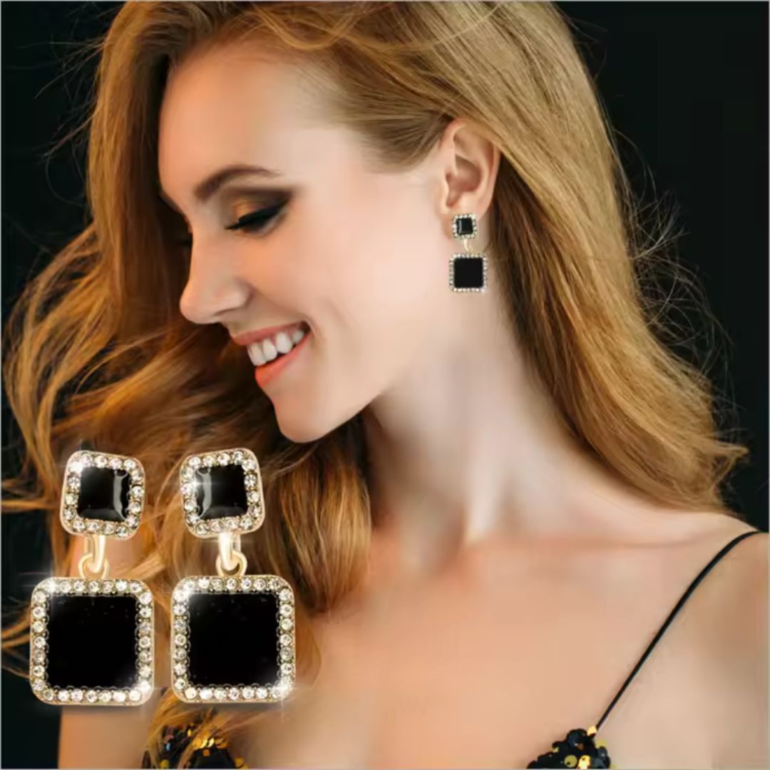 CLASSY BLACK EARRINGS