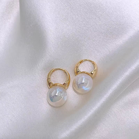Small pearl earrings