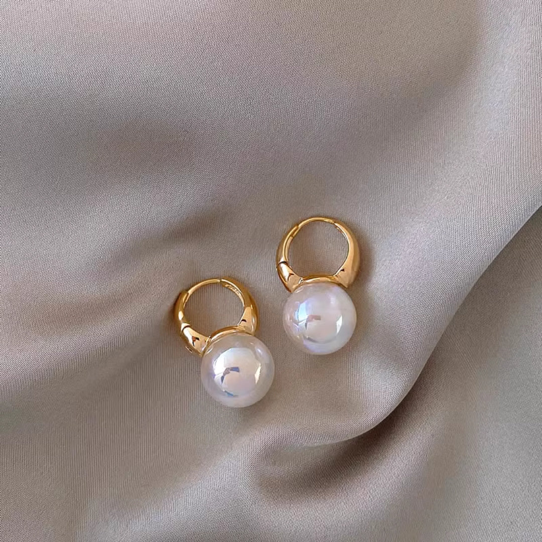 Small pearl earrings