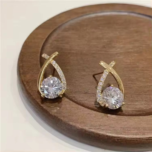 Latest light weight Gold earring