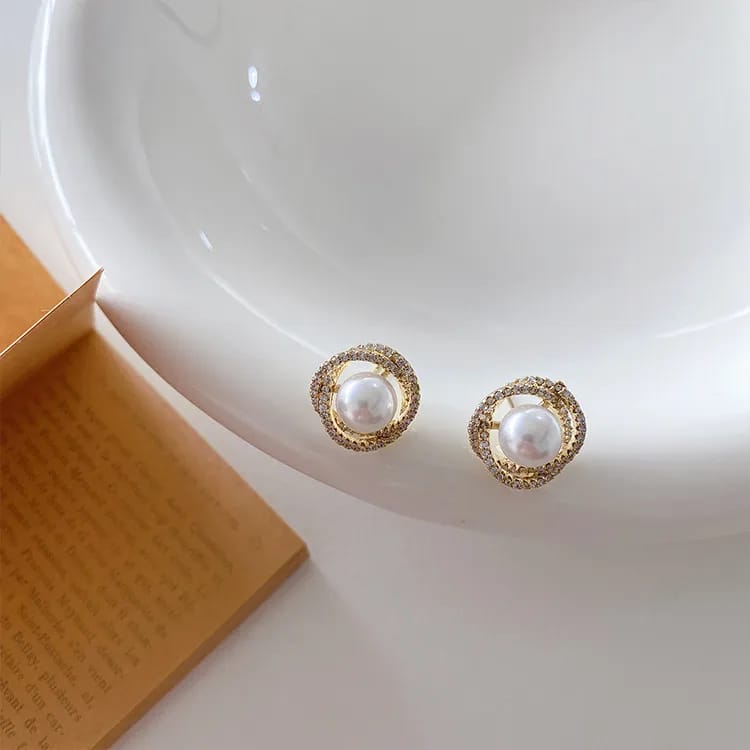 Floral zircon pearl Earings