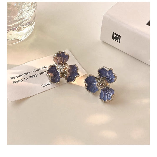 Blue sweet flower earring