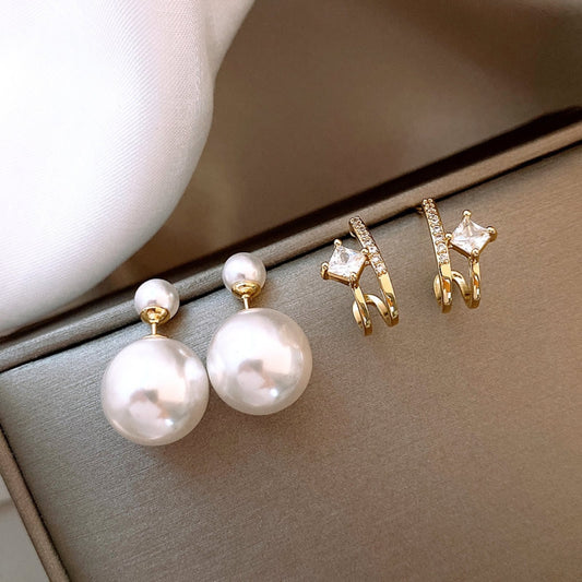 Pearl drop earrings