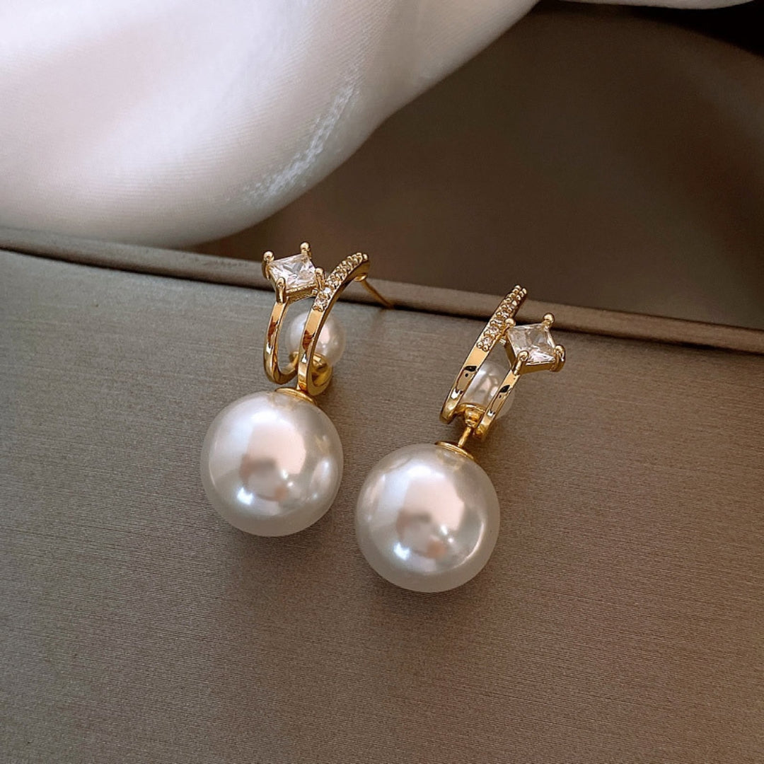 Pearl drop earrings