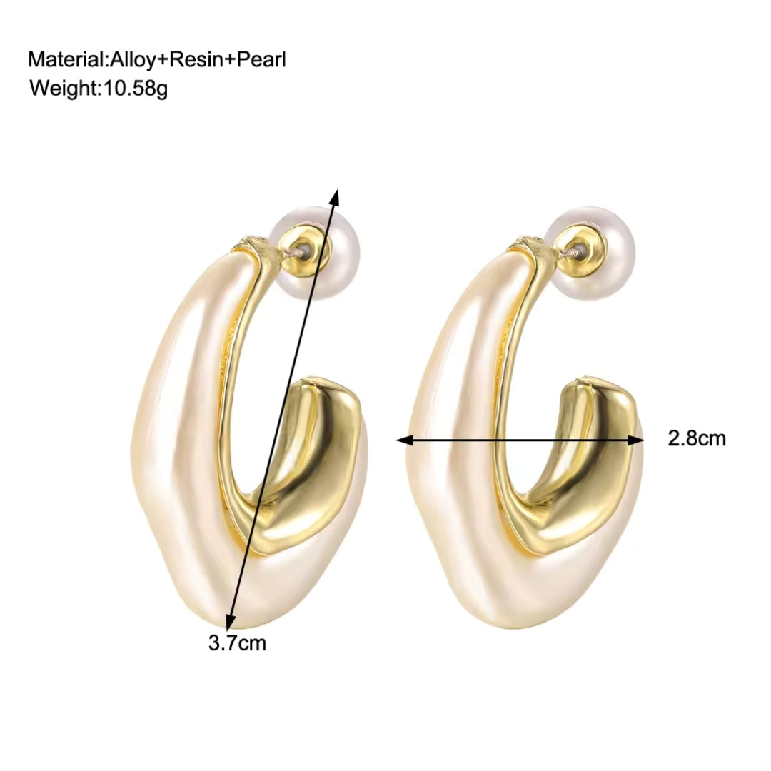 Elegant Pearl Spiral Hoop Earrings