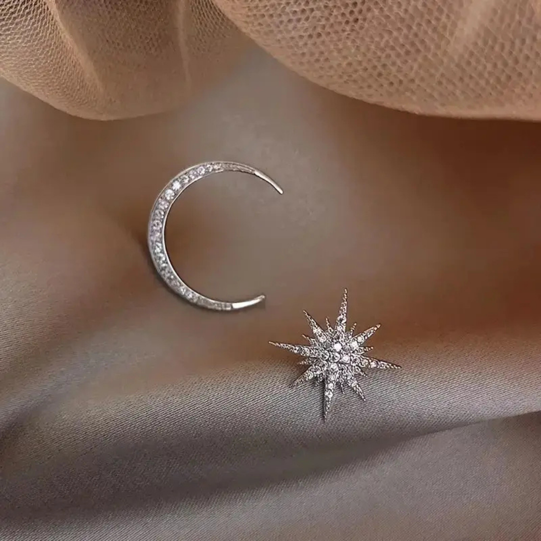 Small moon star earring