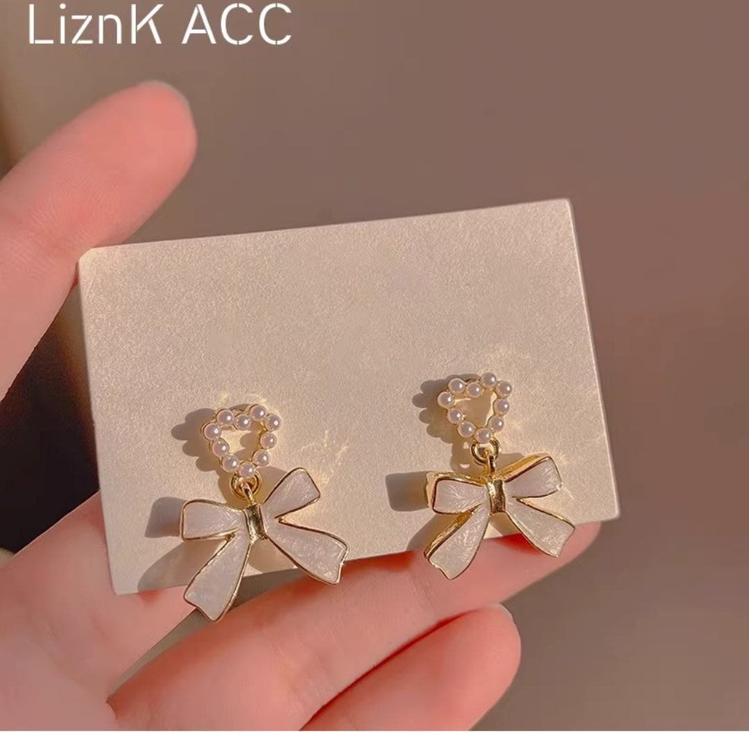 Korean Bow Earing