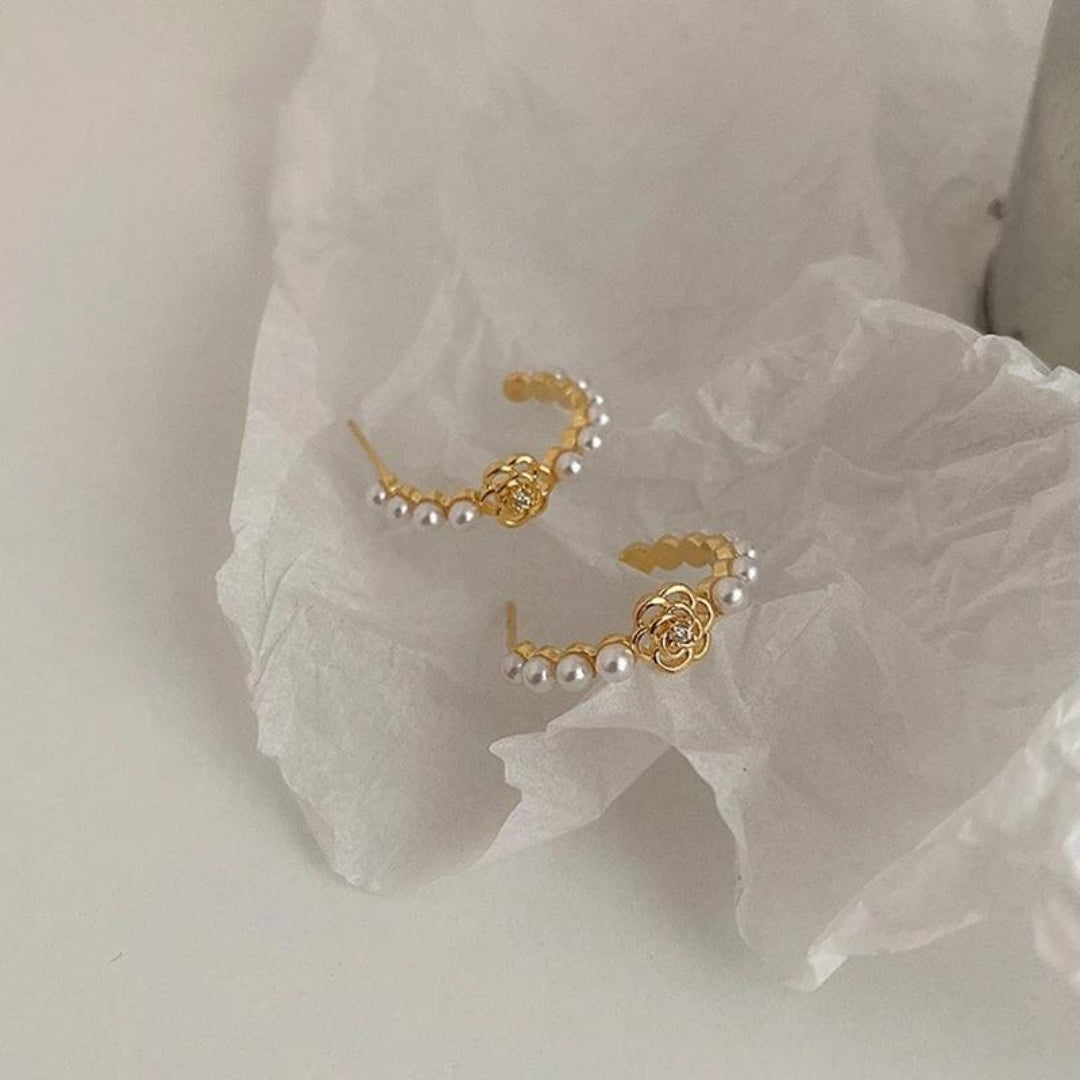 Pearl Gold Flower Earrings