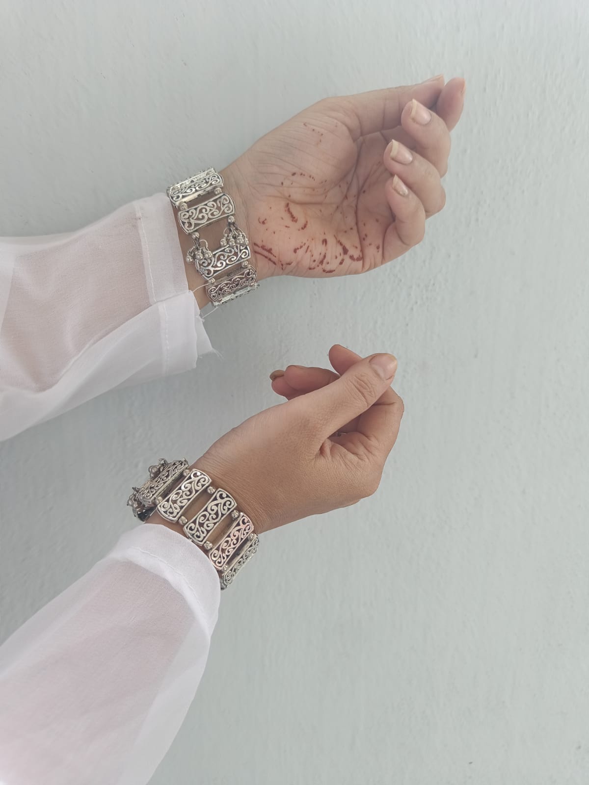Silver stylish Bracelet & Bangles