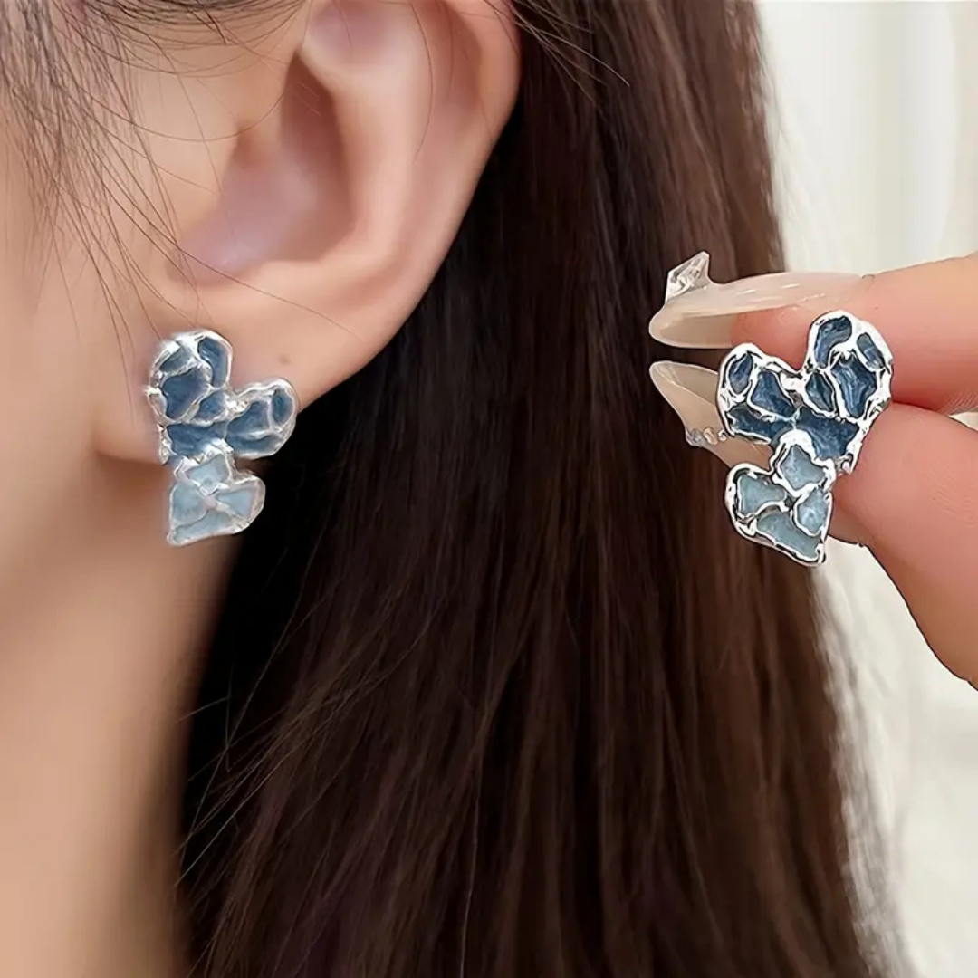 Double Blue heart studs earrings