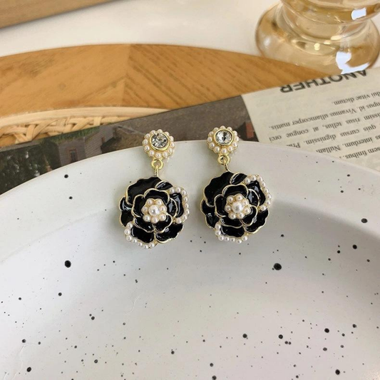 Black Pearl Rose Flower Earrings