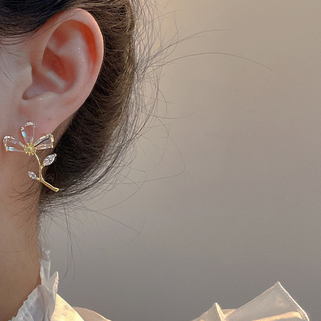 Gold acrylic flower earrings