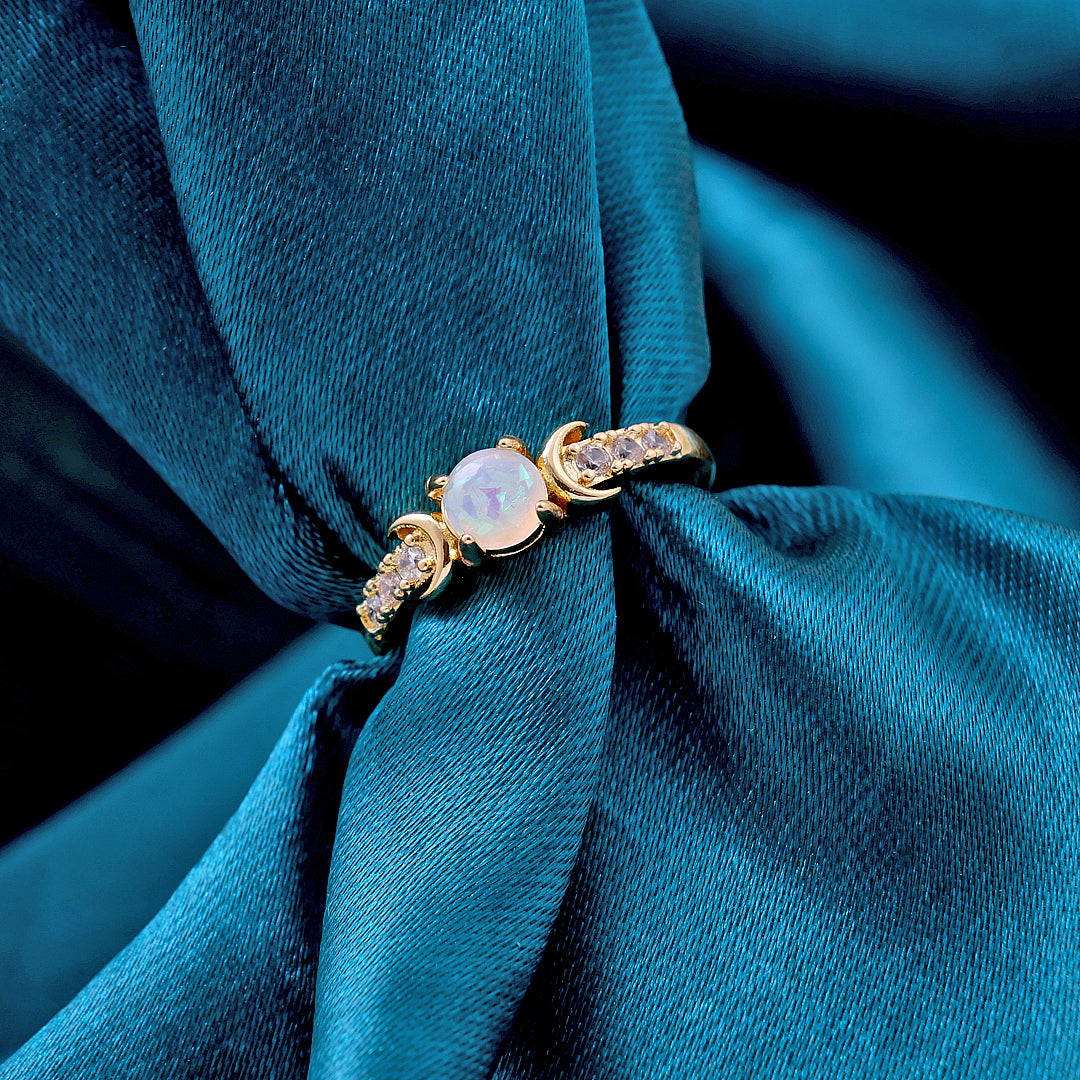 Inlaid Zircon Promise Ring