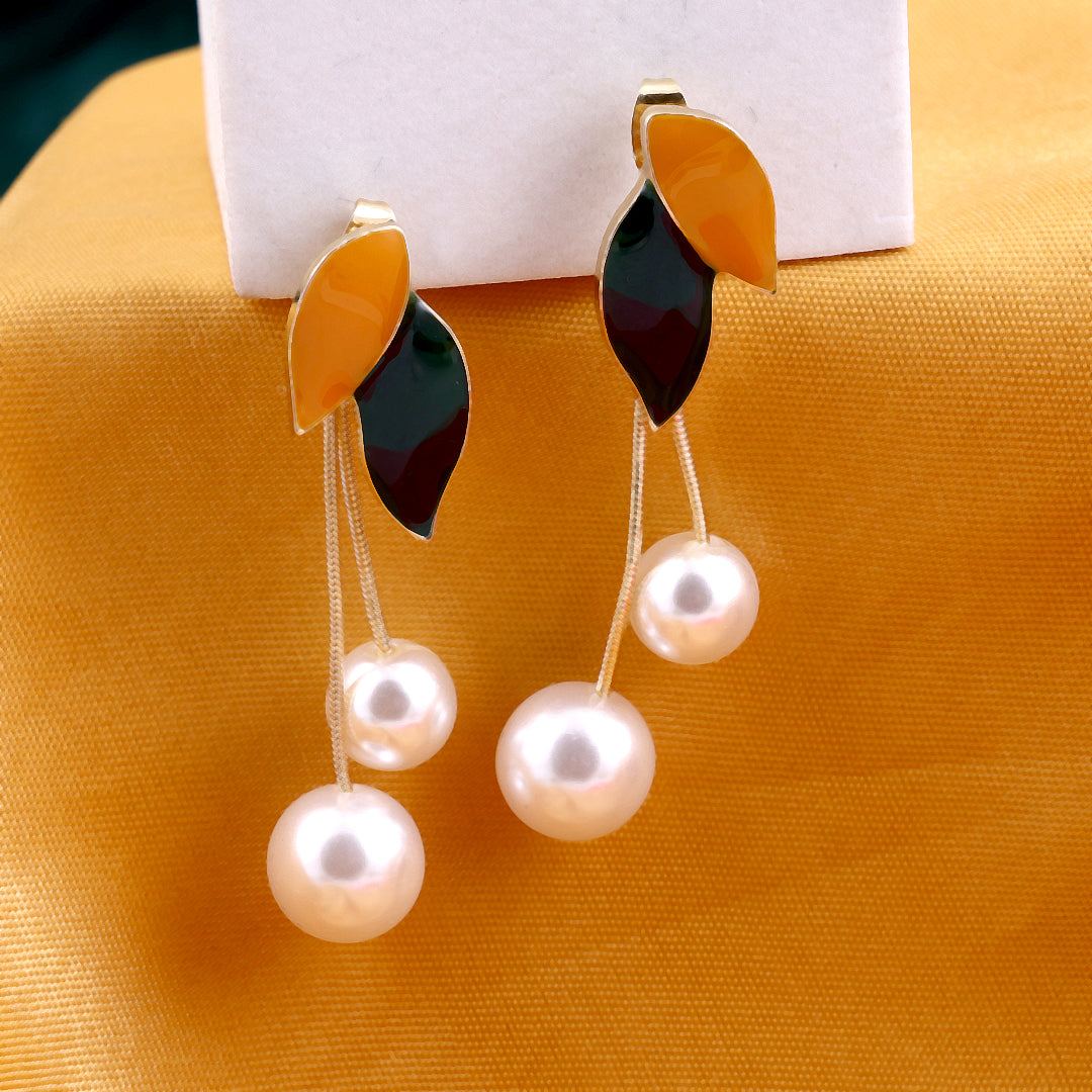 Pearl leaf tassel earrings