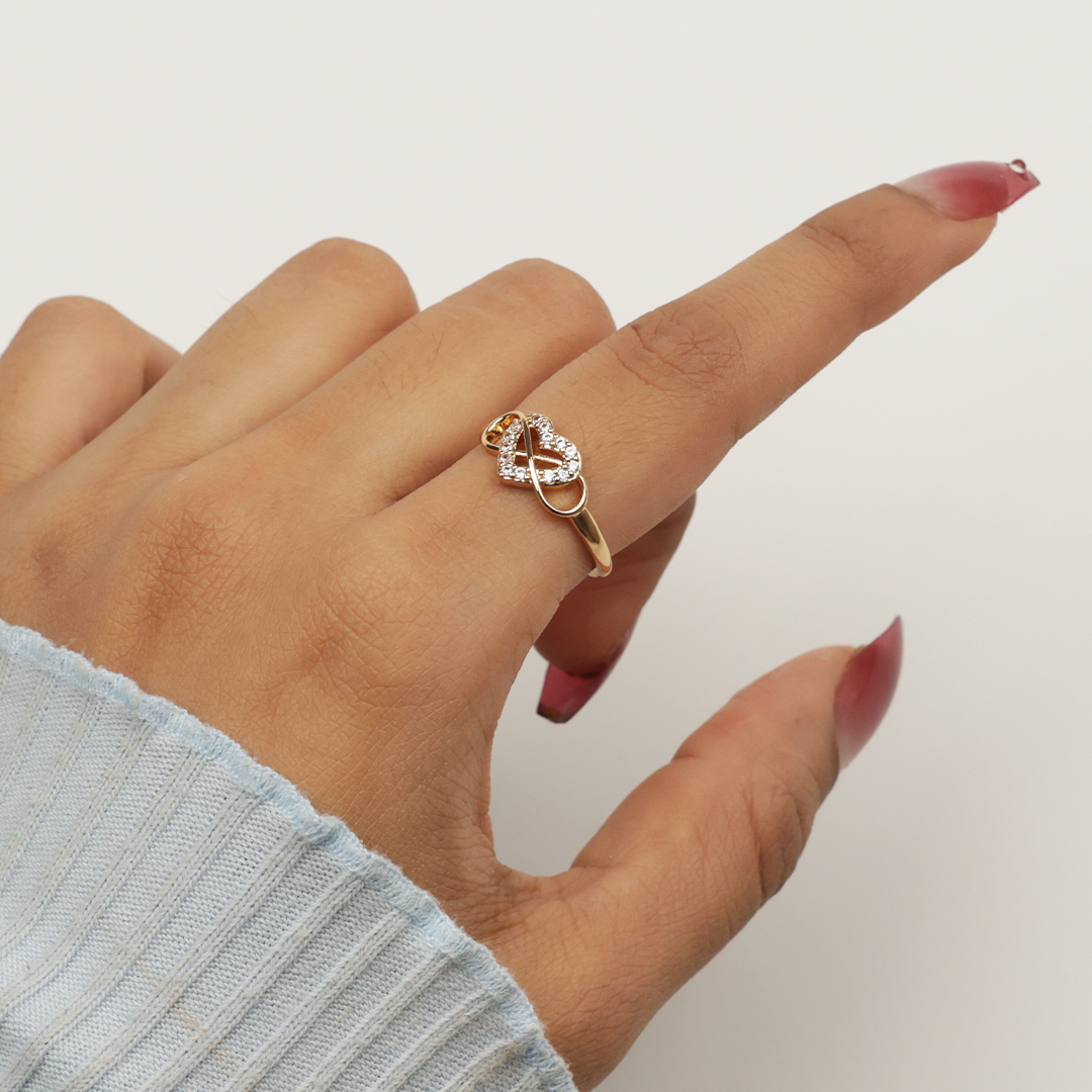 Golden Heart Design Ring
