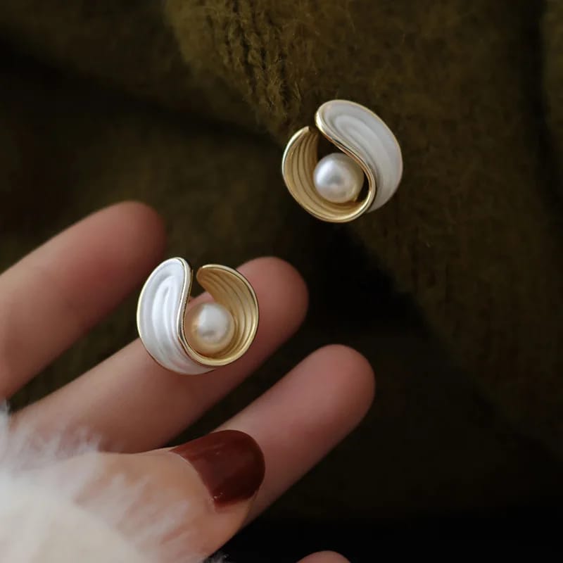 Timeless Pearl Wave Earrings