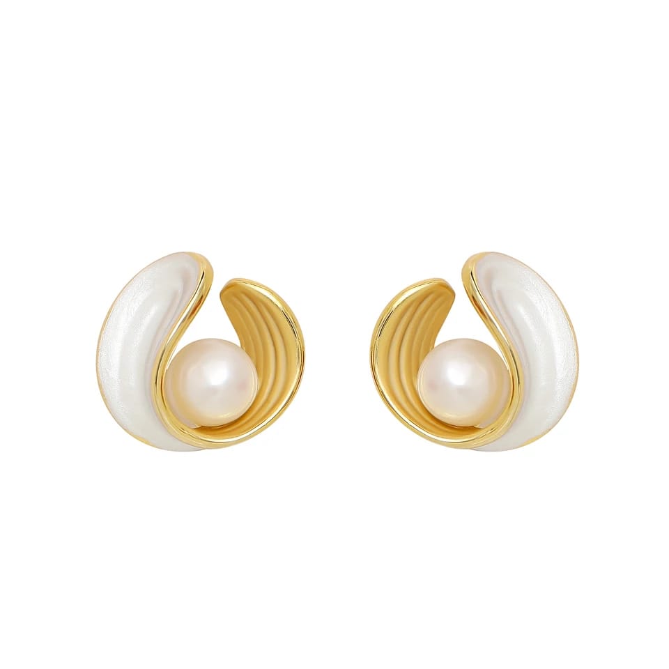 Timeless Pearl Wave Earrings