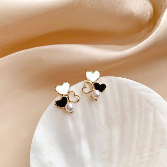 Two tone heart shape earring