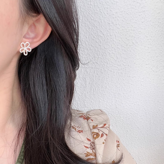 Korean Women Flower Earrings