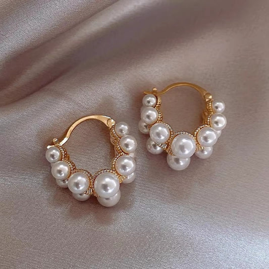 Double row pearls hoop earring