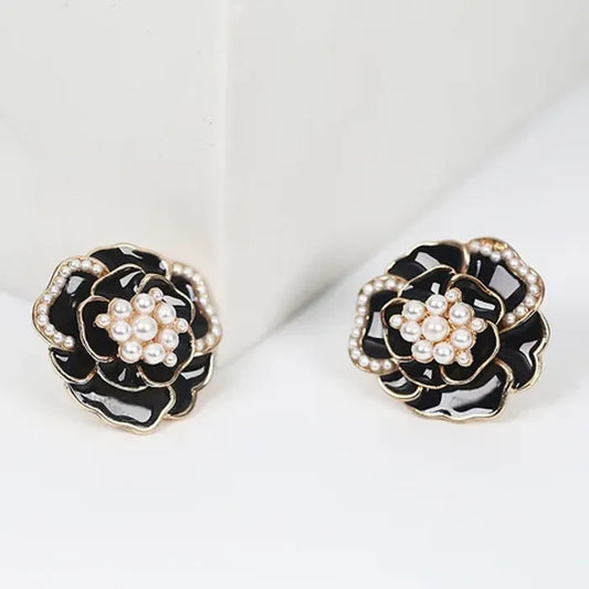 Black Pearl Rose Earrings