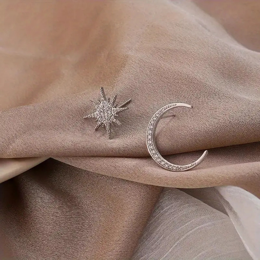 Small moon star earring