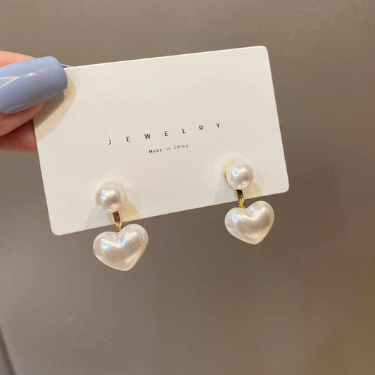 Love Heart Pearl Stud earrings