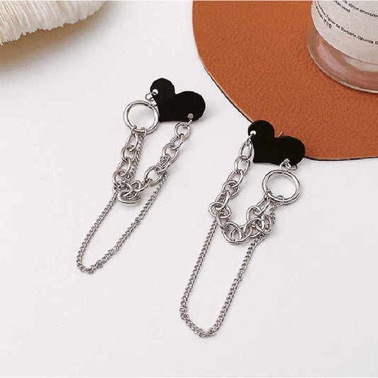 Black Heart chain Earrings