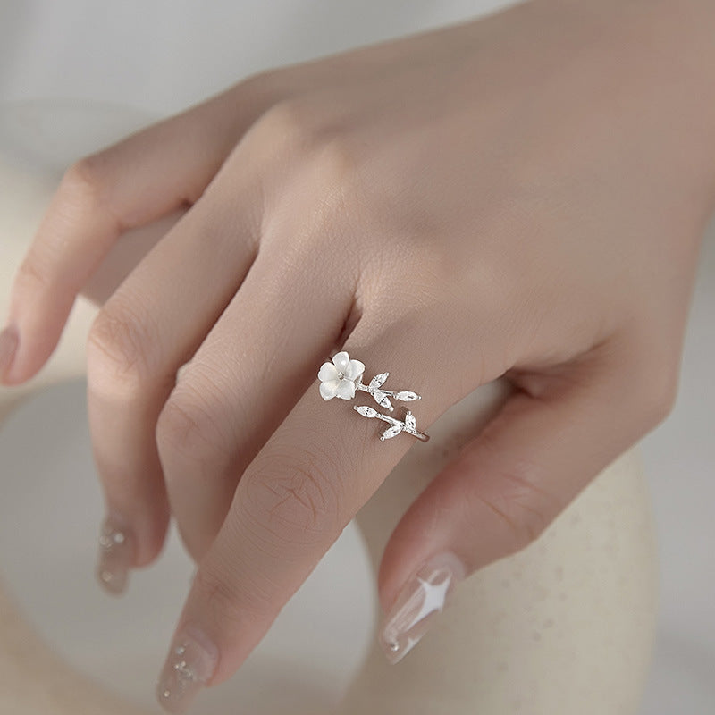 White Flower Leaf Ring