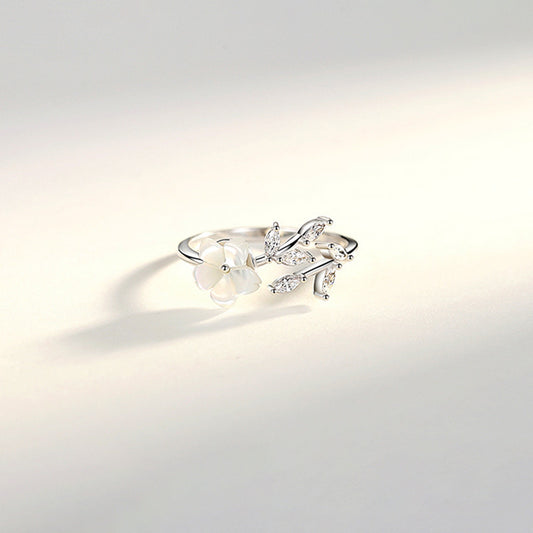 White Flower Leaf Ring