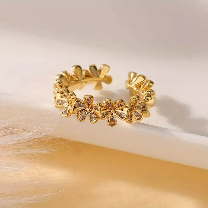 Shine Golden Flower Ring