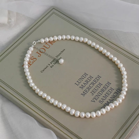 Classic Temperament Choker Necklace