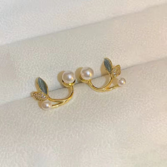 Pearl Leaf Stud Earrings