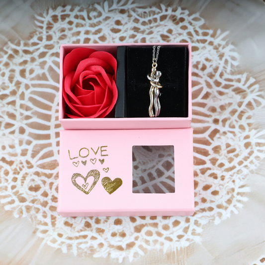 Love hug necklace