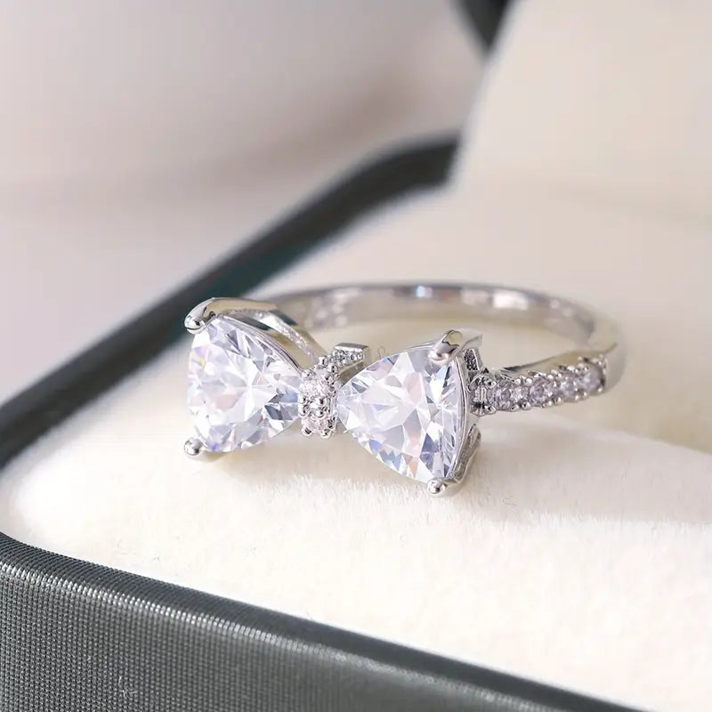 Brilliant Bow White Stone Ring