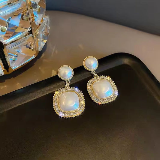 White Square Pearl Earrings