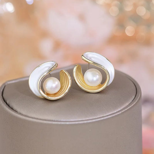 Timeless Pearl Wave Earrings