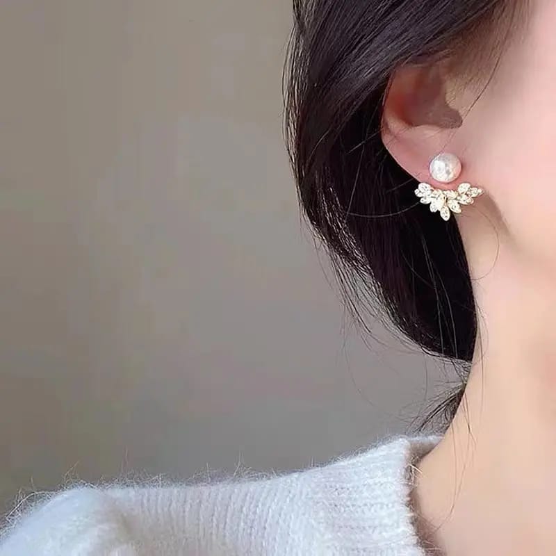 Leaf themed Korean Stud Earrings